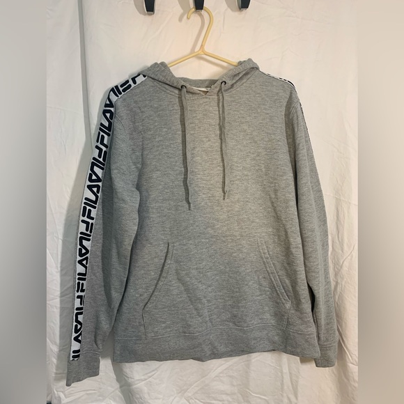 Grey Fila Hoodie - Picture 3 of 10